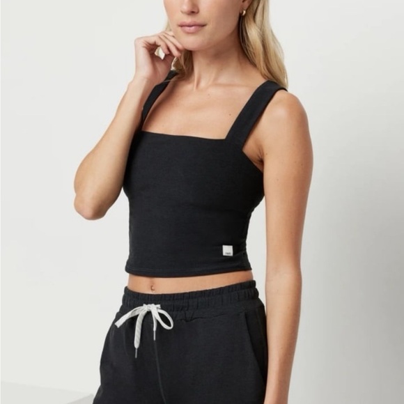 Vuori Tops - Vuori Elevation Tank in Heather Black Size M